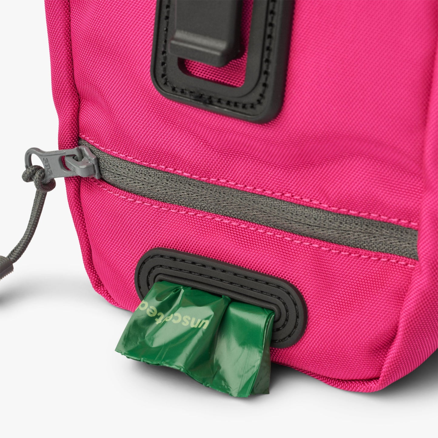 DOG Copenhagen GO Explore Treat Bag -makupalapussi Nordic Pet Shop