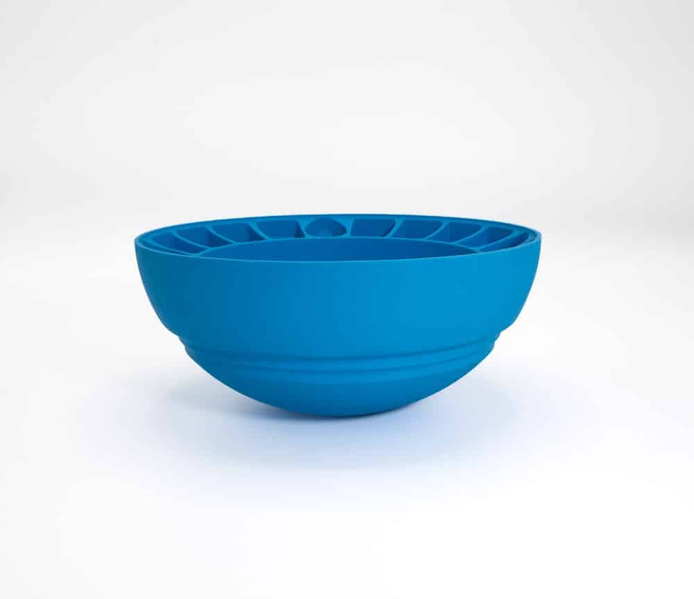 Iloplay Swan-e Bowl Suomessa valmistettu aktivointikuppi koirille ja kissoille, sininen